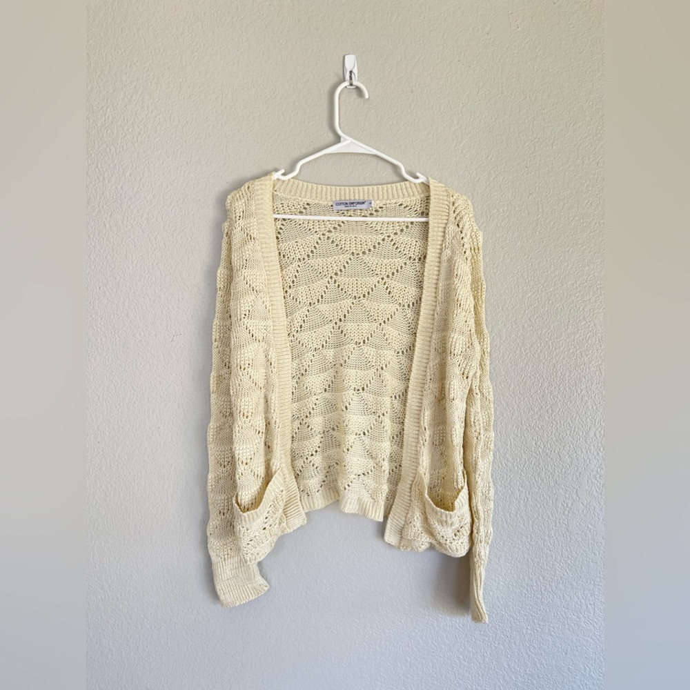 Cream cardigan with gold thread